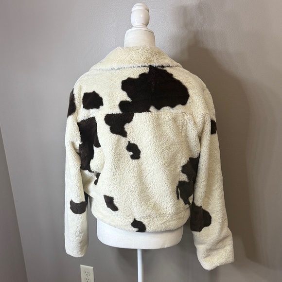 Forever 21 Cream and Brown Teddy Jacket - Picture 3 of 6